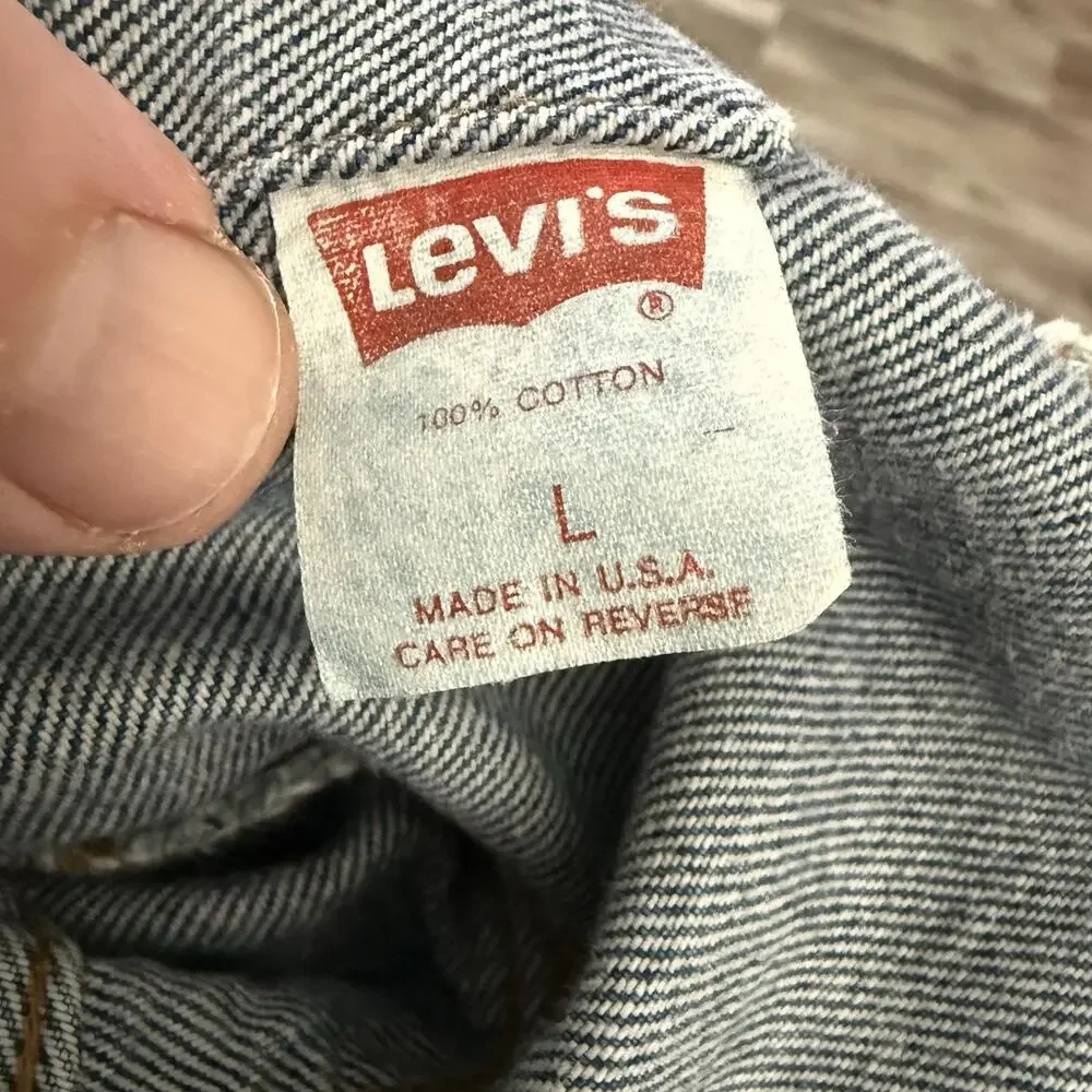 Vintage Levi’s 70507 Denim Trucker Jacket Mens Large Made In USA Oversized Boxy